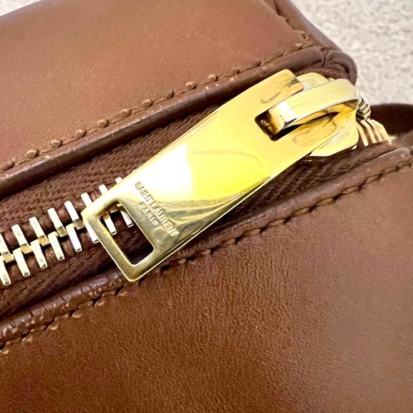 SAINT LAURENT Classic Duffle 12 Bag - Picture 11 of 16